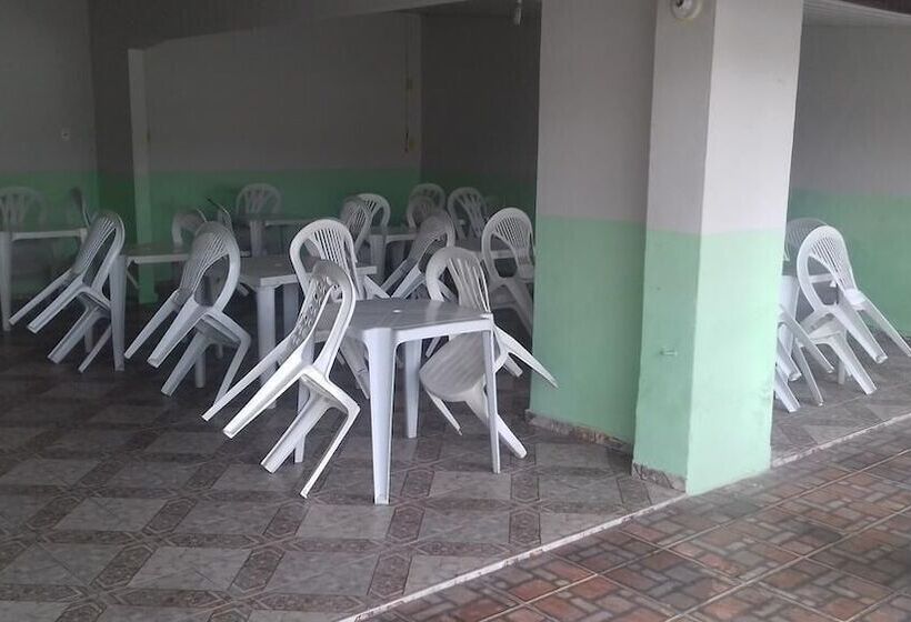 Отель Renascente