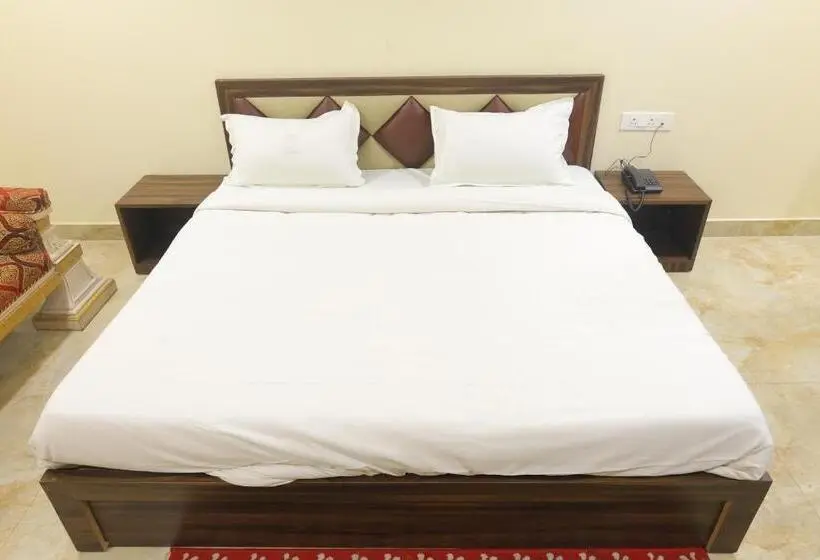 ホテル Vibha Raj Grand