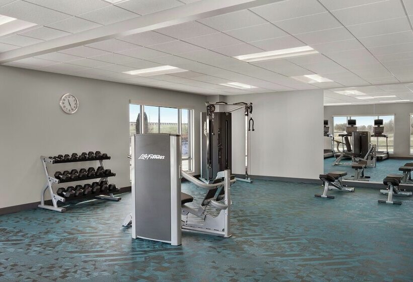 فندق Towneplace Suites By Marriott Crown Point