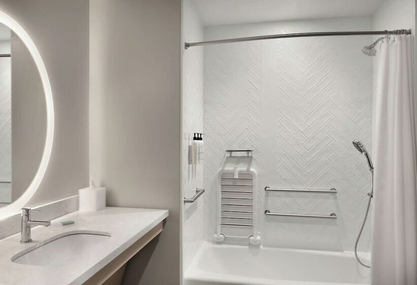 فندق Towneplace Suites By Marriott Crown Point