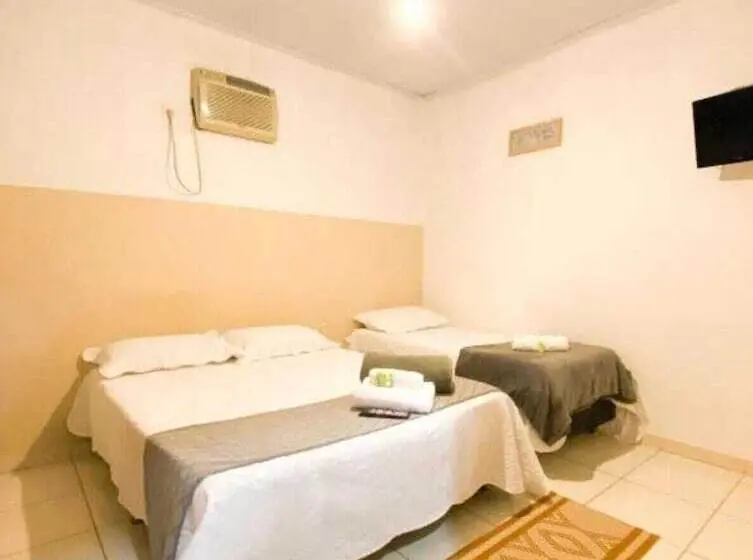 Hostelli Pousada Villa Giglio