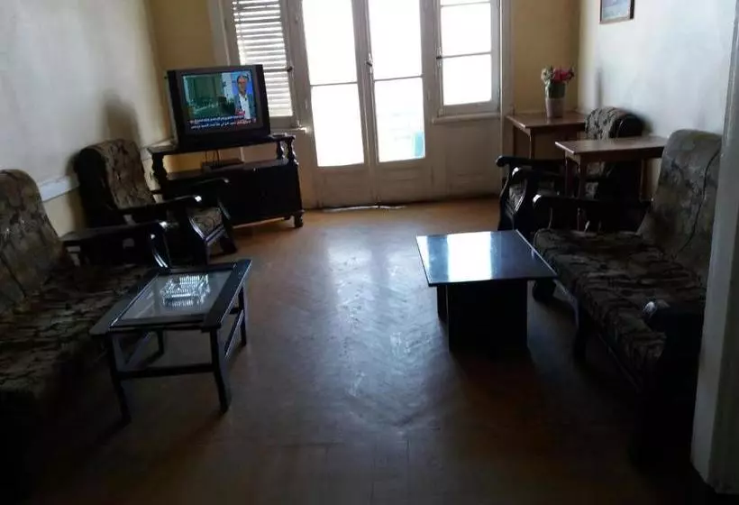 هاستل Ismailia House Inn