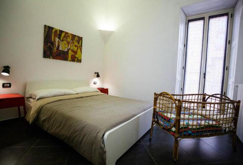 تختخواب و صبحانه Casa Retro