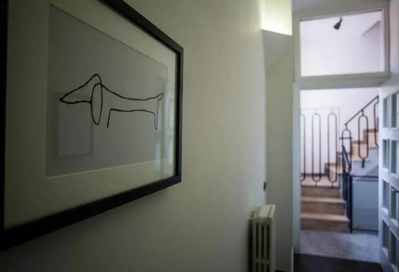 تختخواب و صبحانه Casa Retro