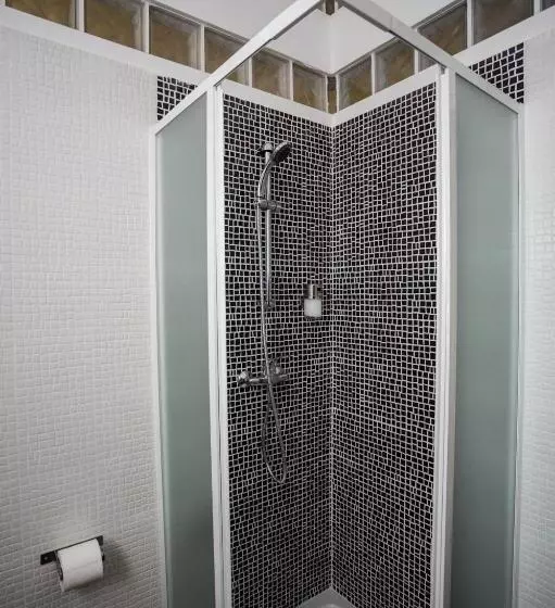 تختخواب و صبحانه Casa Retro