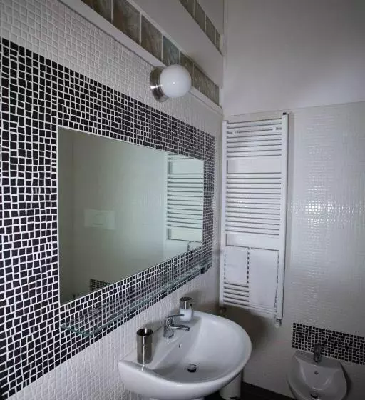 تختخواب و صبحانه Casa Retro