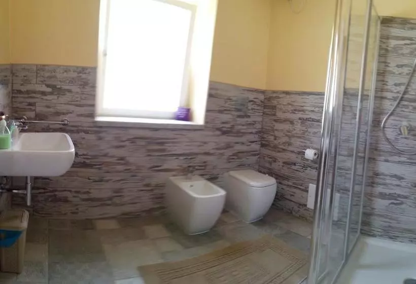 تختخواب و صبحانه Casale Diletta