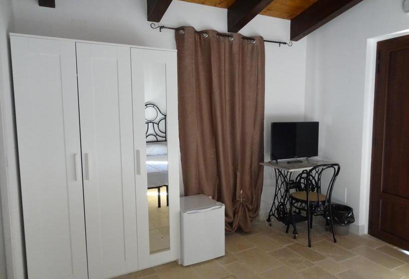 مبيت وإفطار L Antico Casolare