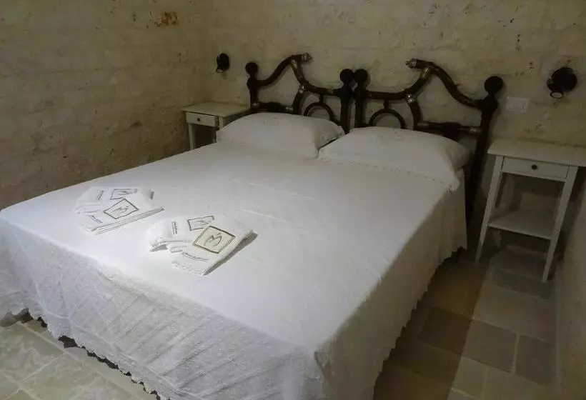 تختخواب و صبحانه L Antico Casolare