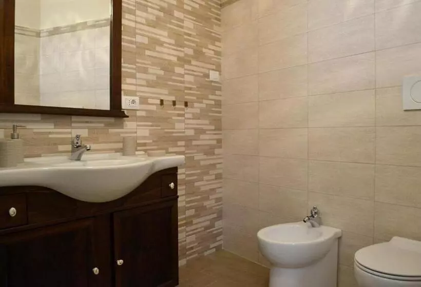 Aamiaismajoitus (B&B) Palmarì