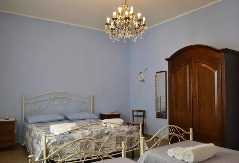 Aamiaismajoitus (B&B) Palmarì