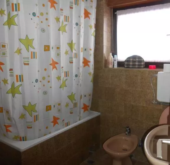 تختخواب و صبحانه Apartman Draga