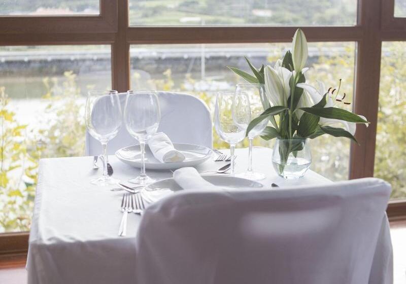 فندق Boutique Bahia De Plentzia