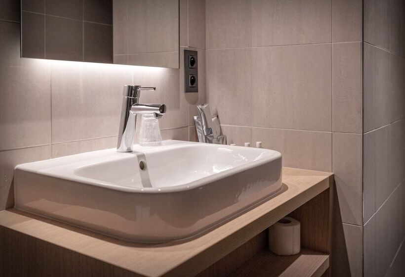 ホテル Hôtel Five Nations