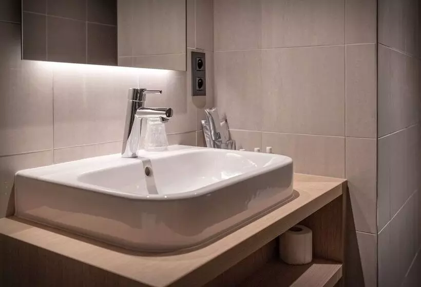 ホテル Hôtel Five Nations