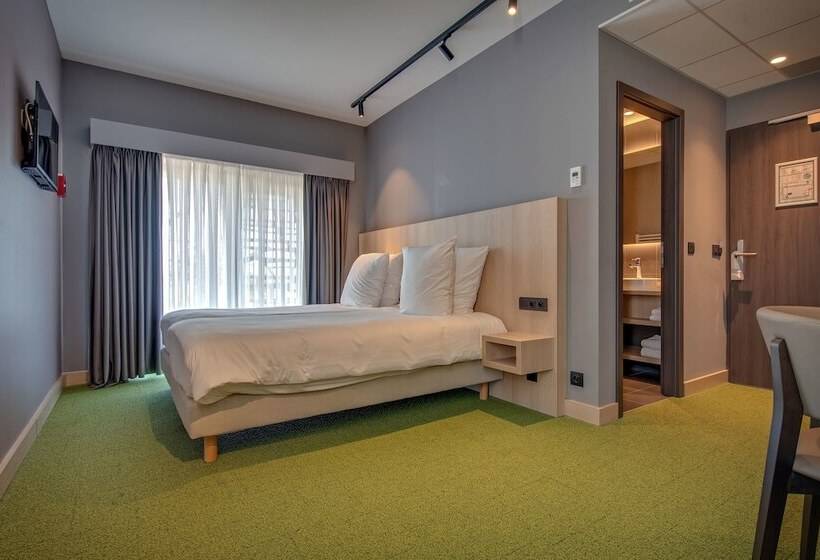 ホテル Hôtel Five Nations