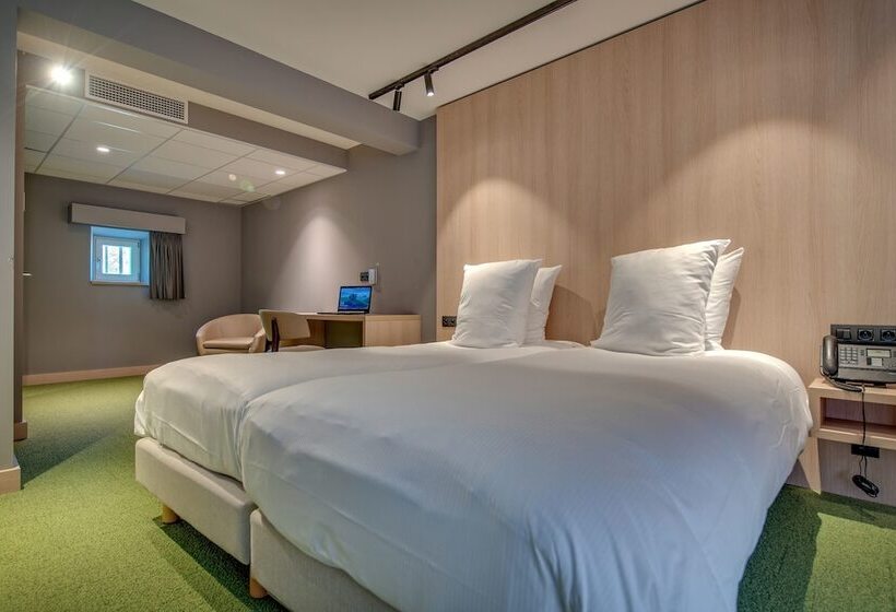 ホテル Hôtel Five Nations