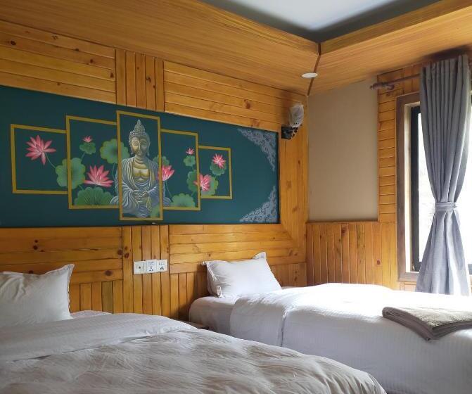 هتل Grand Shambala