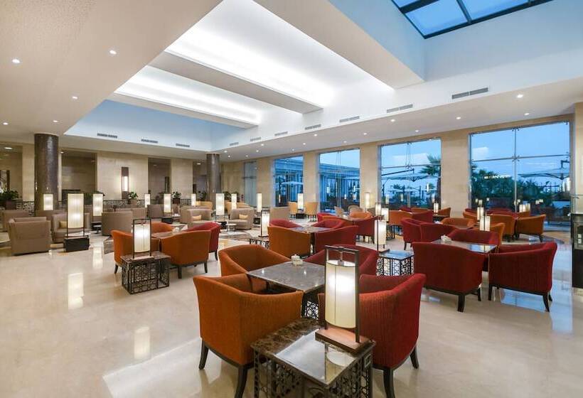 Mövenpick Hotel Du Lac Tunis