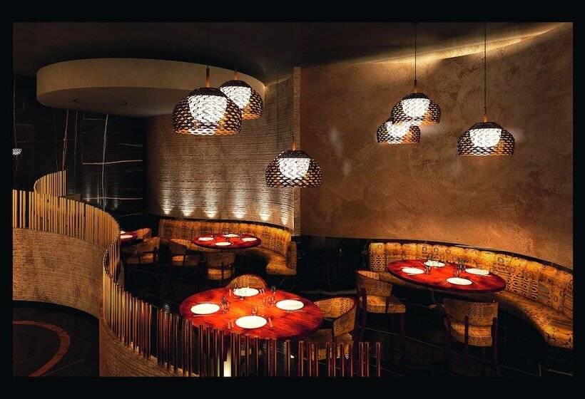 Mövenpick Hotel Du Lac Tunis