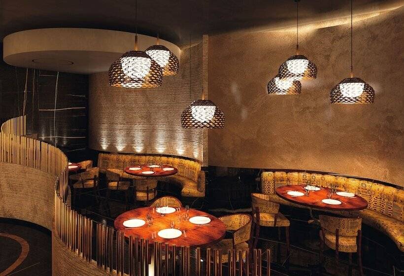 Mövenpick Hotel Du Lac Tunis