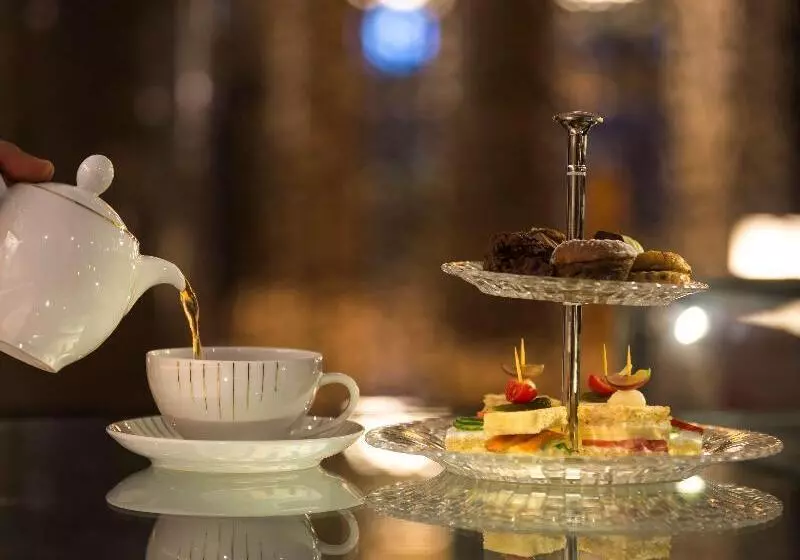 Mövenpick Hotel Du Lac Tunis