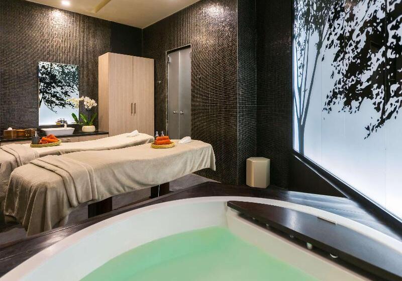 Mövenpick Hotel Du Lac Tunis