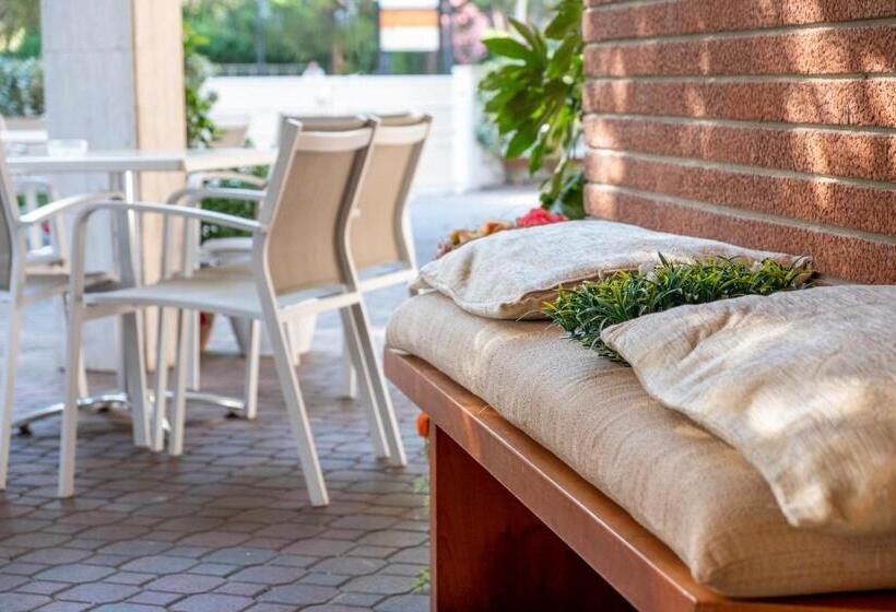 فندق Orsa Maggiore