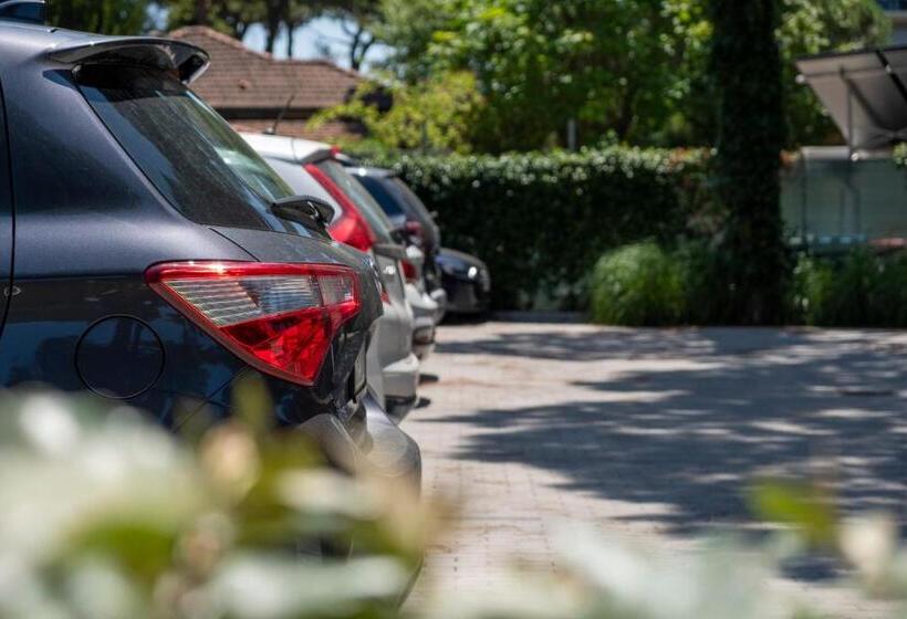 فندق Orsa Maggiore