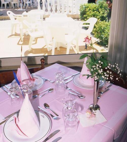 فندق Rivadoro Spiaggia Ombrellone E Lettini Piscina Parcheggio