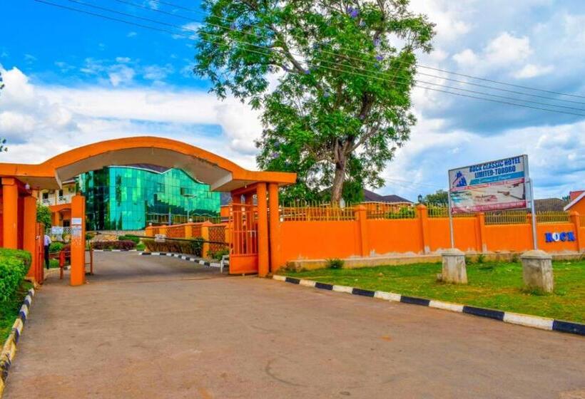 هتل Rock Classic