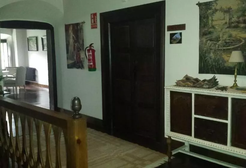 ホテル Rural Palacio De Galceran