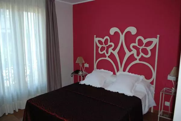 Hotelli Y Apartamentos Sur De La Bahía