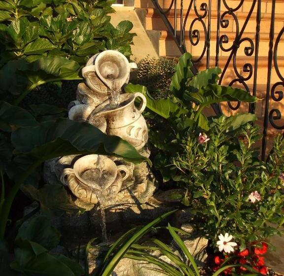 هتل Y Apartamentos Sur De La Bahía