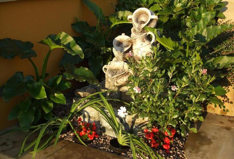 هتل Y Apartamentos Sur De La Bahía