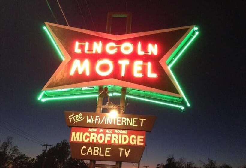 Lincoln Motel