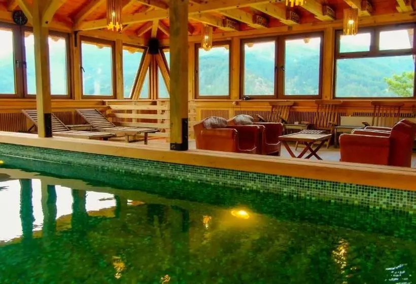 Mecavnik Resort
