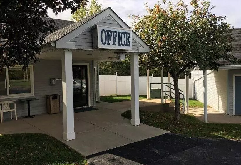 Motelli Dollinger's Motor Inn