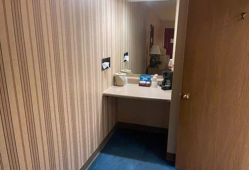 Motelli Dollinger's Motor Inn