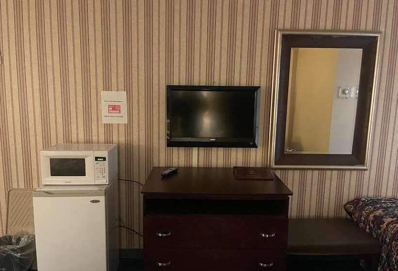 فندق على الطريق Dollinger's Motor Inn