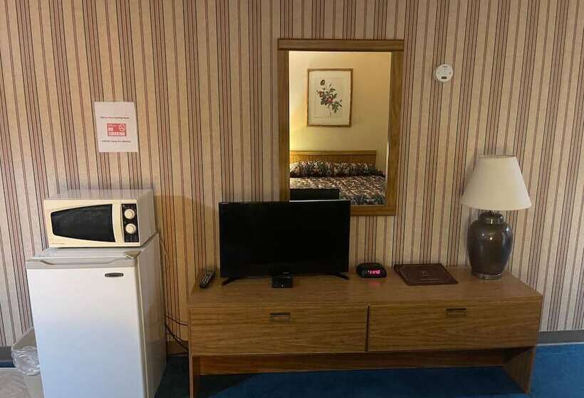 فندق على الطريق Dollinger's Motor Inn