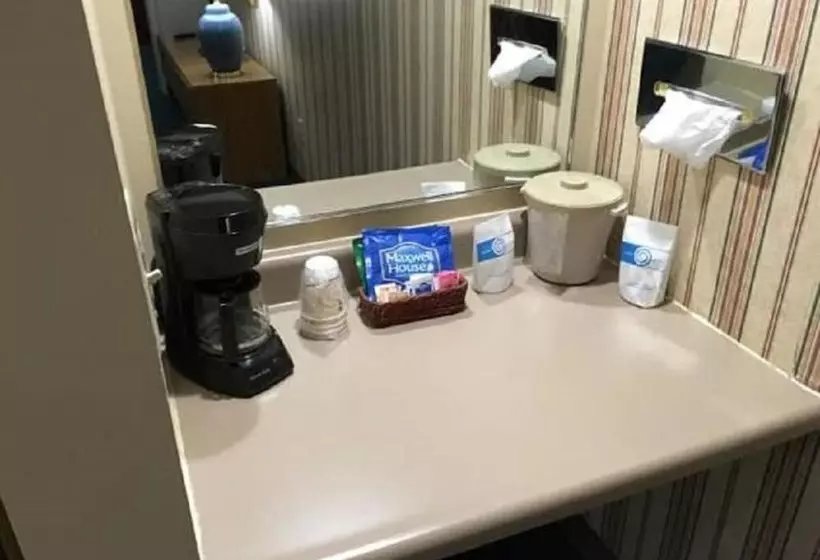 Motelli Dollinger's Motor Inn