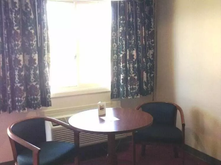 Motelli Dollinger's Motor Inn