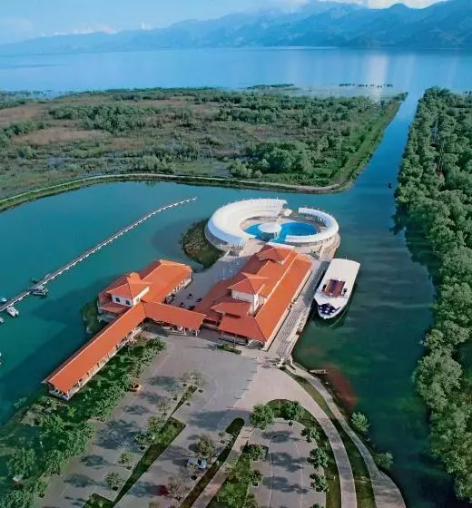 Plavnica Eco Resort
