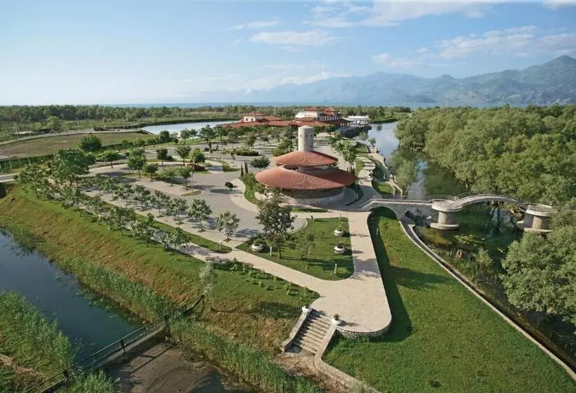 Plavnica Eco Resort