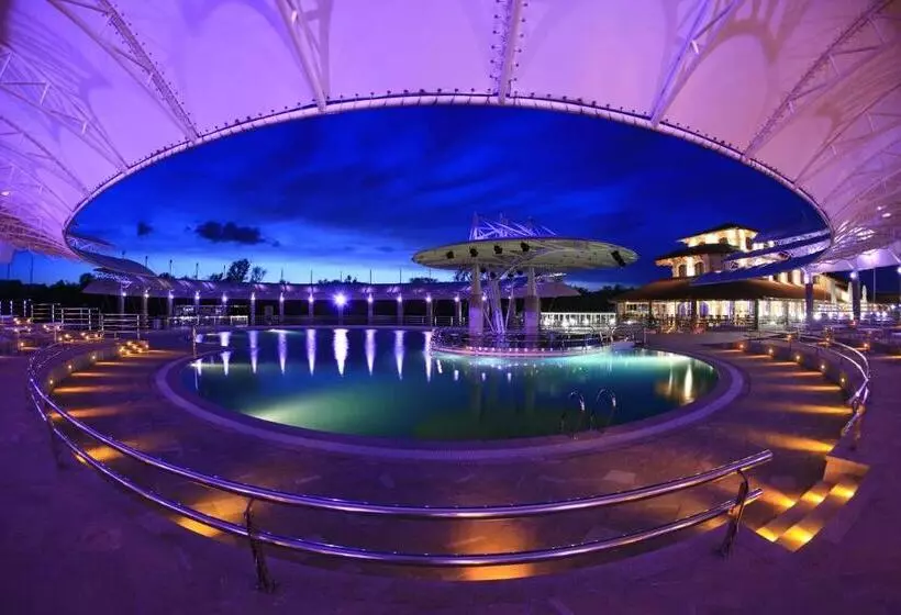 Plavnica Eco Resort