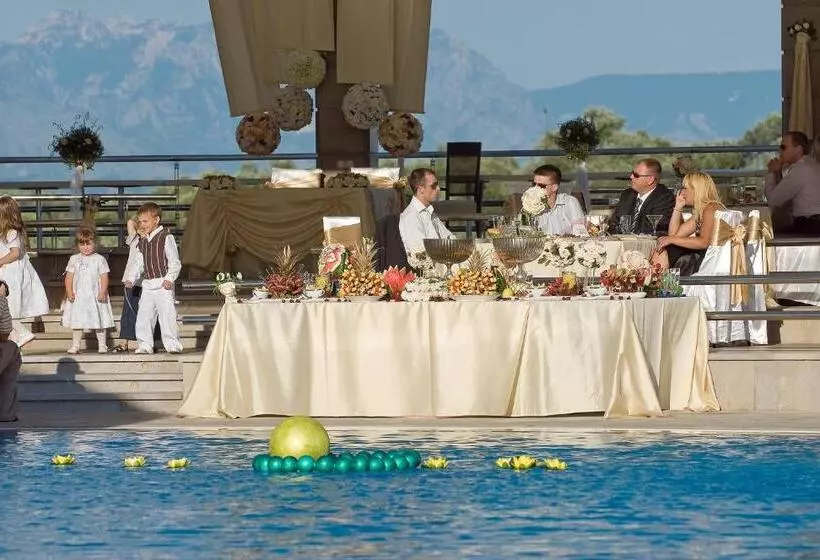 Plavnica Eco Resort