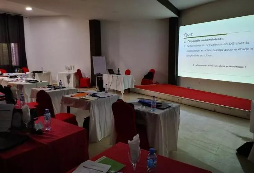 استراحتگاه Hôtel Téléphérique Annaba