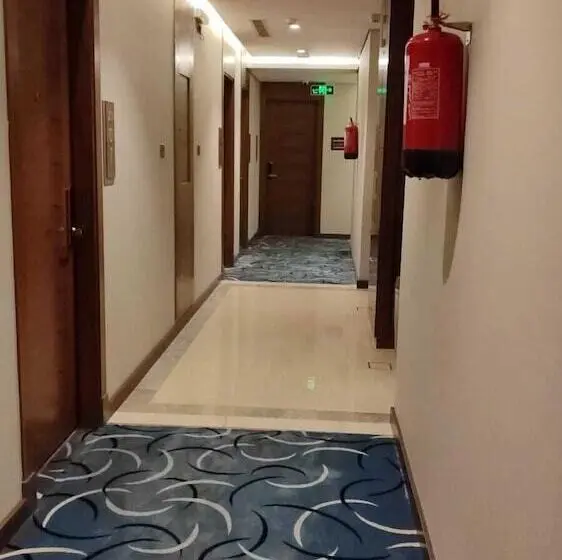 New Level Hotel – فندق نيوليفيل