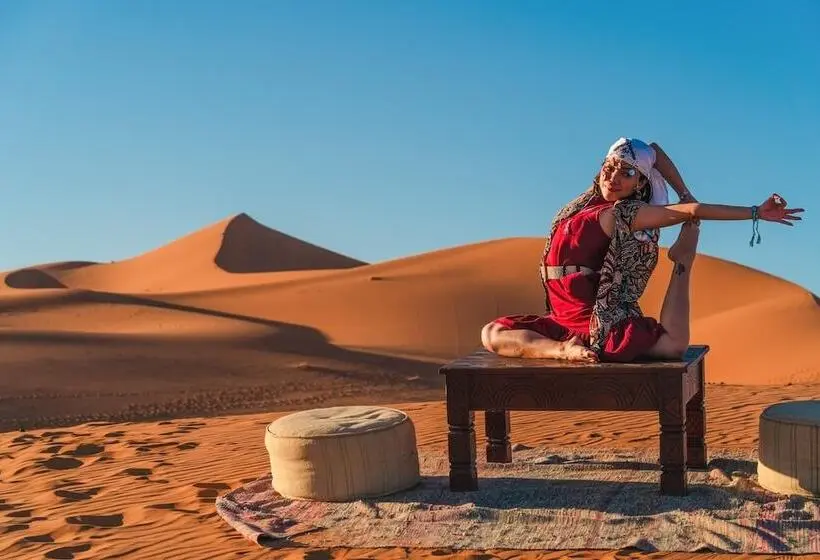 ホテル Sanmao Desert Luxury Camp